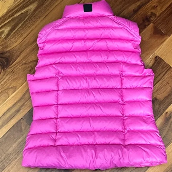 SAM Girls Puffer Packable Vest, EUC - Picture 5 of 15